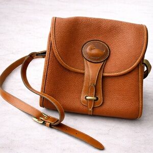 Vintage Dooney & Bourke Essex Crossbody Brown Leather AWL Bag